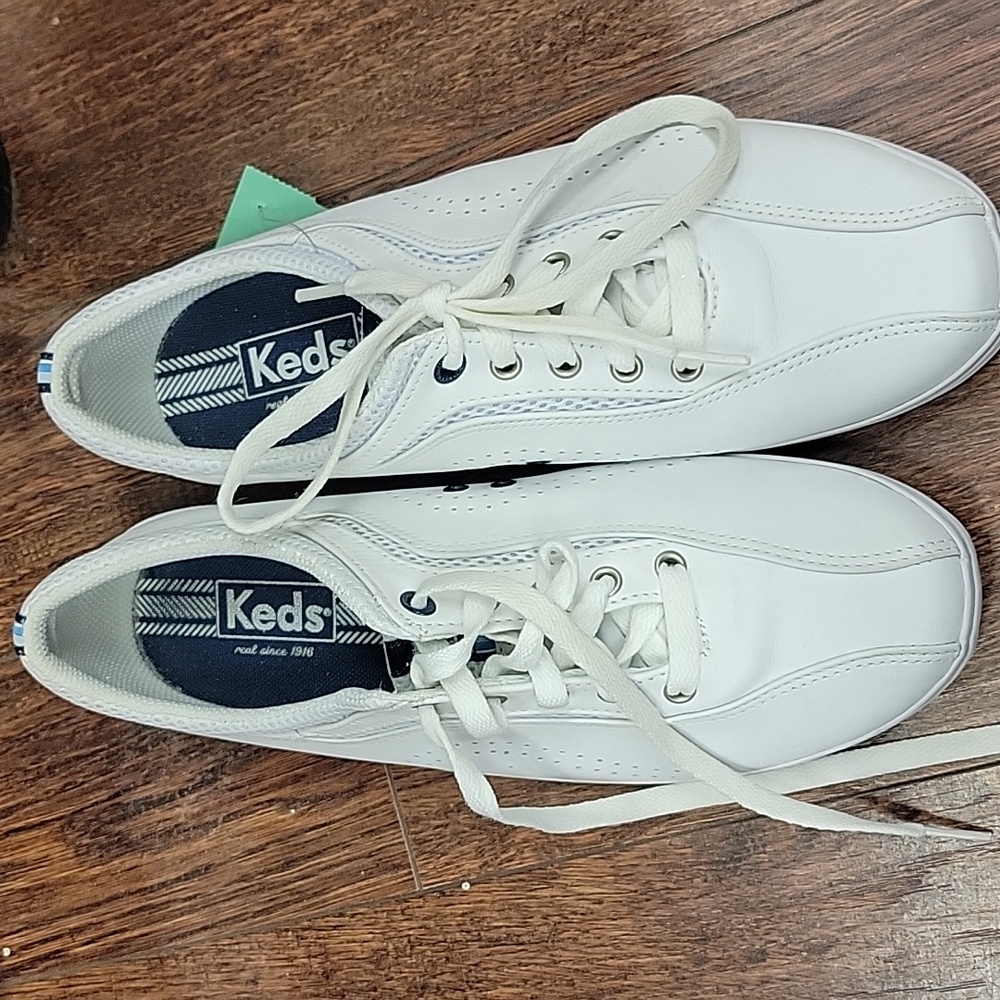 Keds - Micro Stretch White Sneakers - Size 9.5